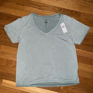 American Eagle Soft & Sexy Sage Green Tee XS NWT